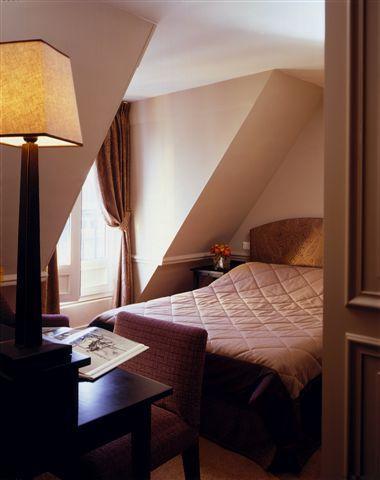 Hotel Lenox Saint Germain 파리 객실 사진